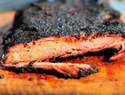 Saftigster BBQ-Brustbraten: Grillmeister Tipps Saftigster BBQ-Brustbraten: Grillmeister Tipps