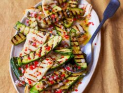 Dressing-Spaß: Pepp Dein Salat Auf! Dressing-Spaß: Pepp Dein Salat Auf!